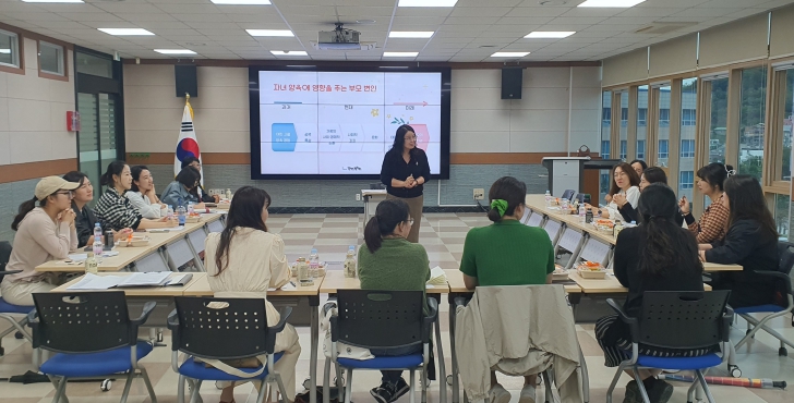 전남교육청, ‘2025 가족 소통 상담 프로그램’ 확대 운영 기사 이미지