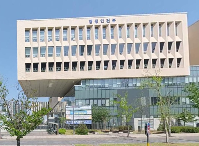 행정안전부, ‘민선 지방자치 30년 평가’ 착수… 주민 관점에서 성과와 한계 진단 기사 이미지